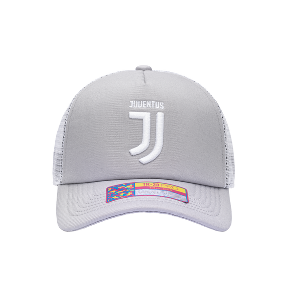 Front view of the Juventus Fog Trucker Hat in Grey/White, with a high crown, curved peak, mesh back and snapback closure.